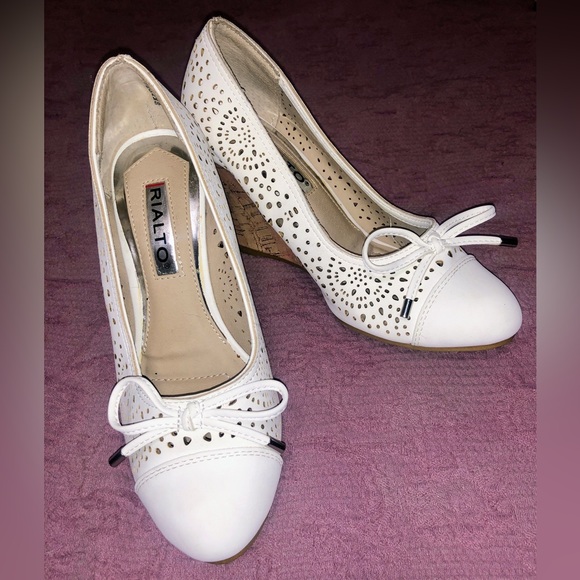 Rialto Dress Wedges 🤍 - Picture 12 of 13